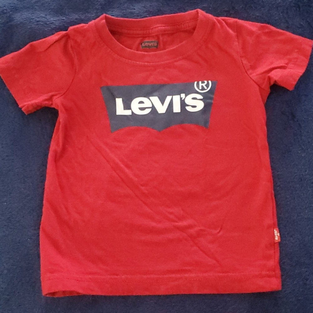 Toddler boys 2T shirt